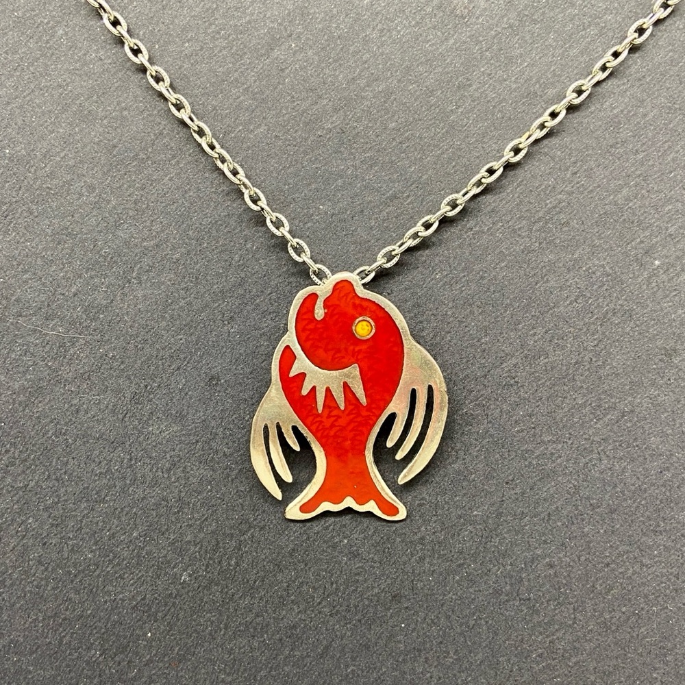 Vintage Taxco Sterling Silver Fish Pendant in Guilloche